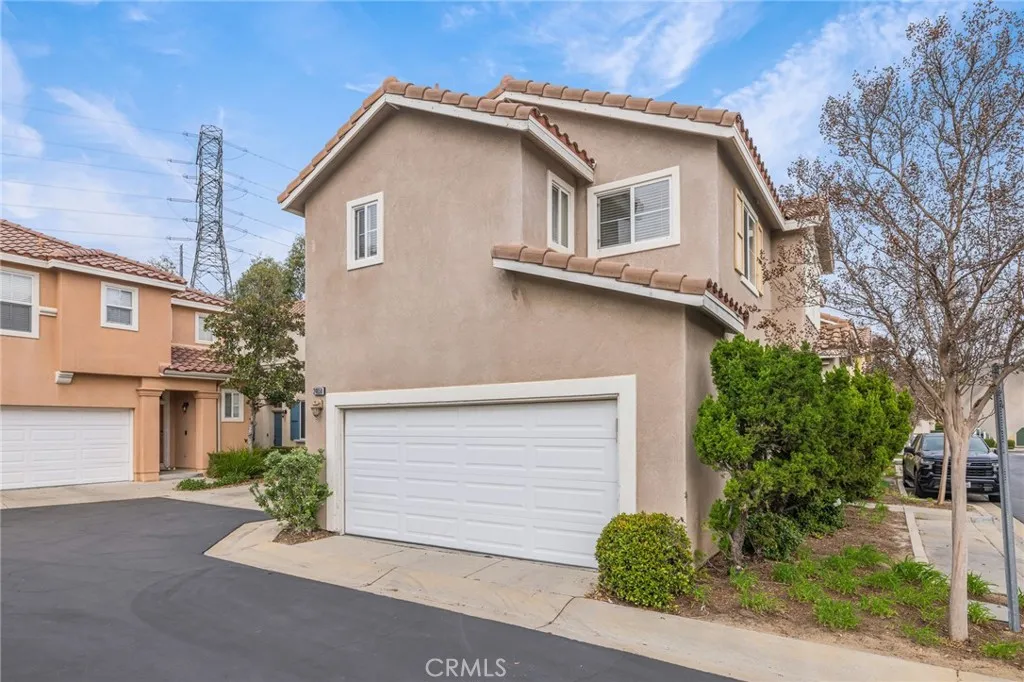 24650 Montevista, Valencia, California 91354 home-pic-2