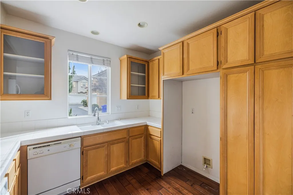24650 Montevista, Valencia, California 91354 home-pic-6