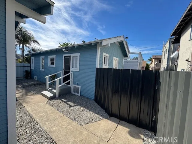 Rear Cottage back door