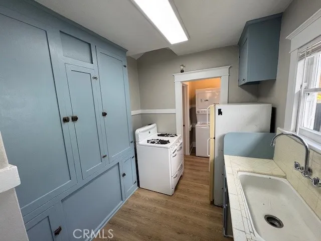 Rear Cottage