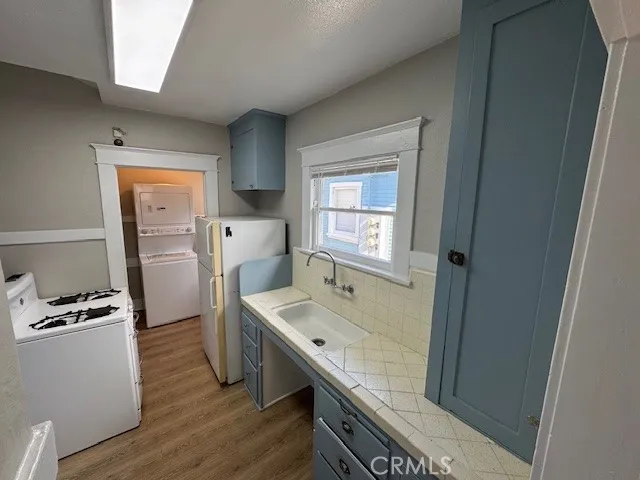 Rear Cottage
