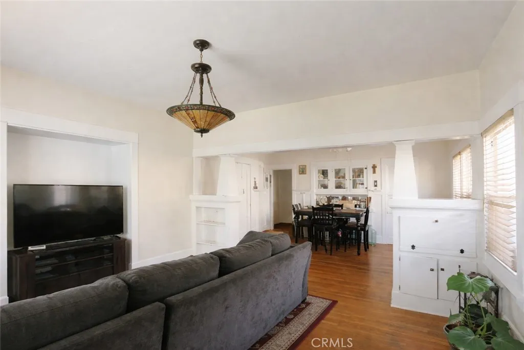 925 S Grand Avenue, San Pedro, California 90731 home-pic-6