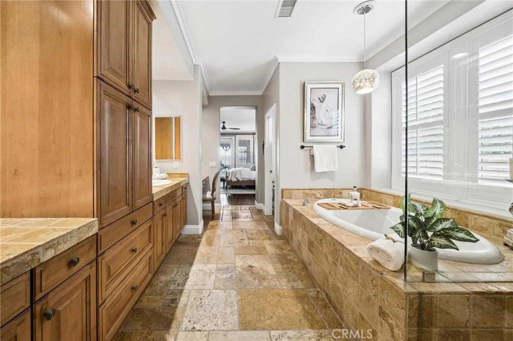 25845 Flemming Place, Stevenson Ranch, California 91381 home-pic-40