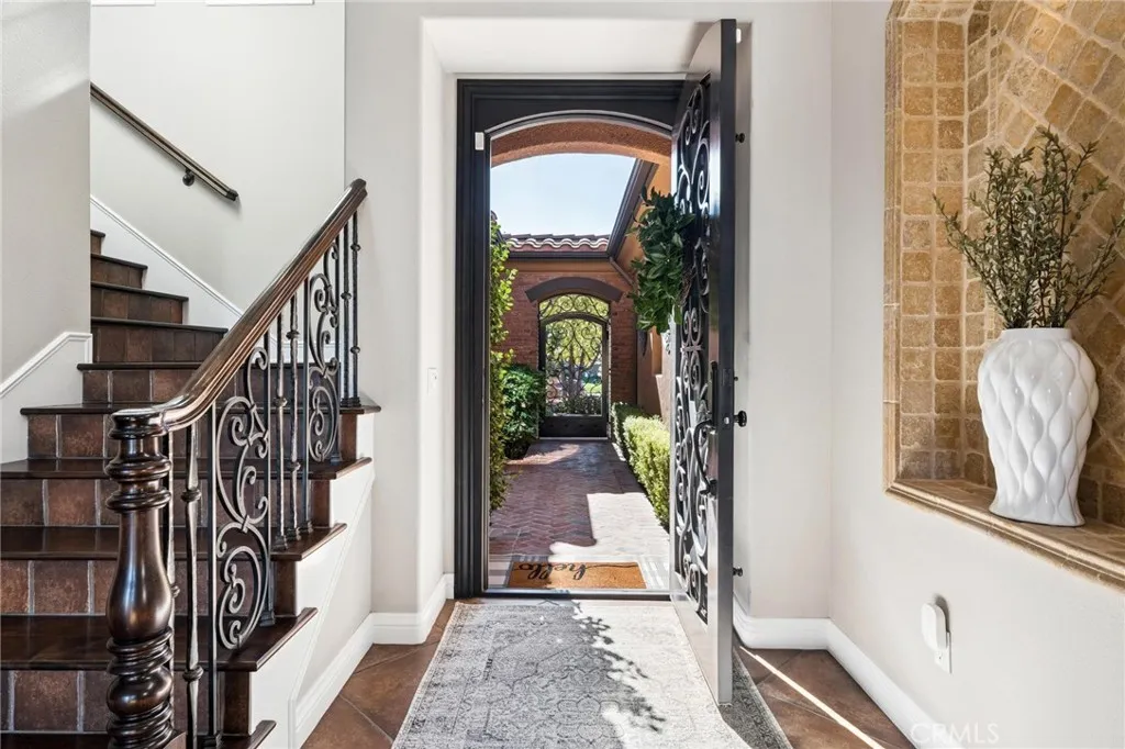 25845 Flemming Place, Stevenson Ranch, California 91381 home-pic-20
