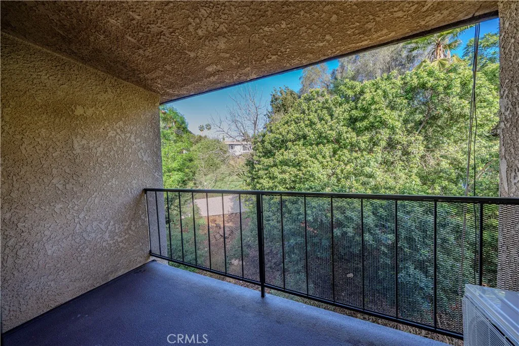 5036 Echo Street 408, Los Angeles, California 90042 home-pic-11