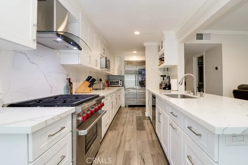 10756 Knott Avenue, Stanton, California 90680 home-pic-1