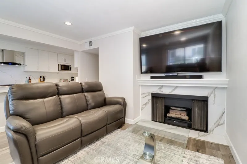 10756 Knott Avenue, Stanton, California 90680 home-pic-16