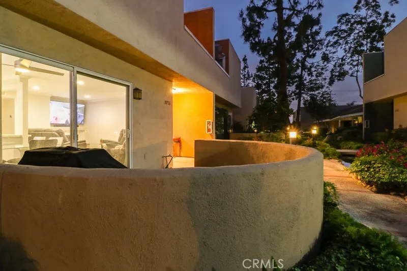 10756 Knott Avenue, Stanton, California 90680 home-pic-37