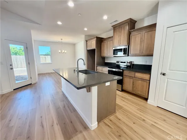 322 Ellingson Way, Chico, California 95973