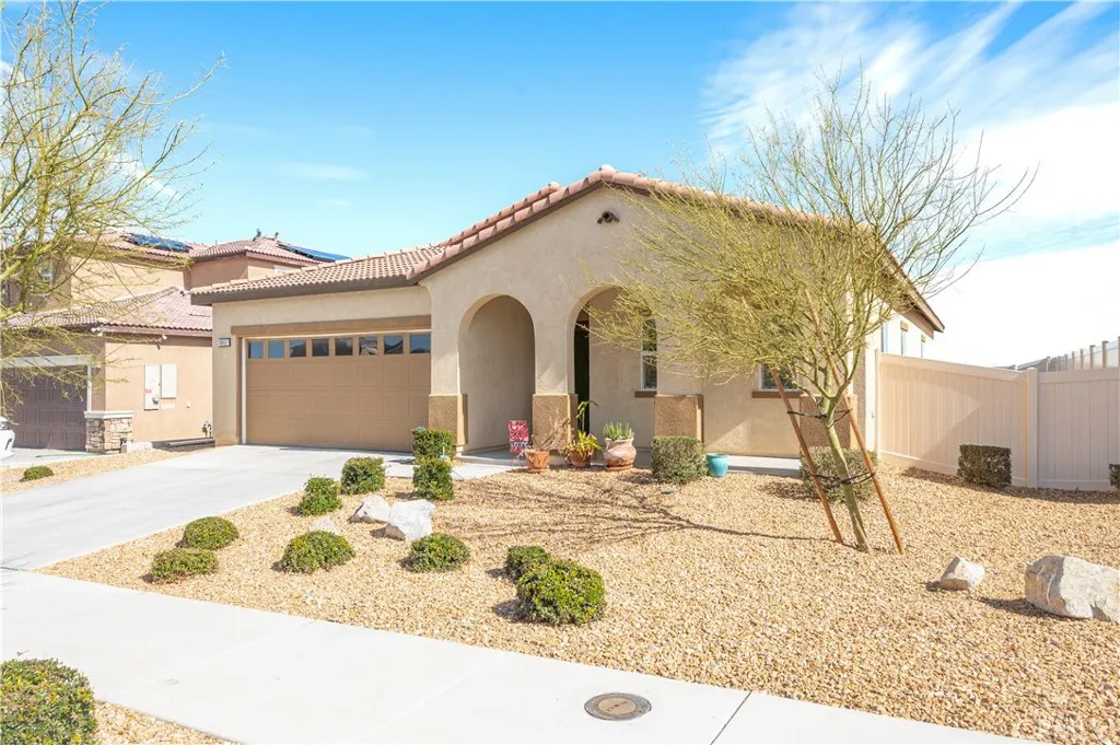 10657 Appaloosa, Hesperia, California 92345 home-pic-3