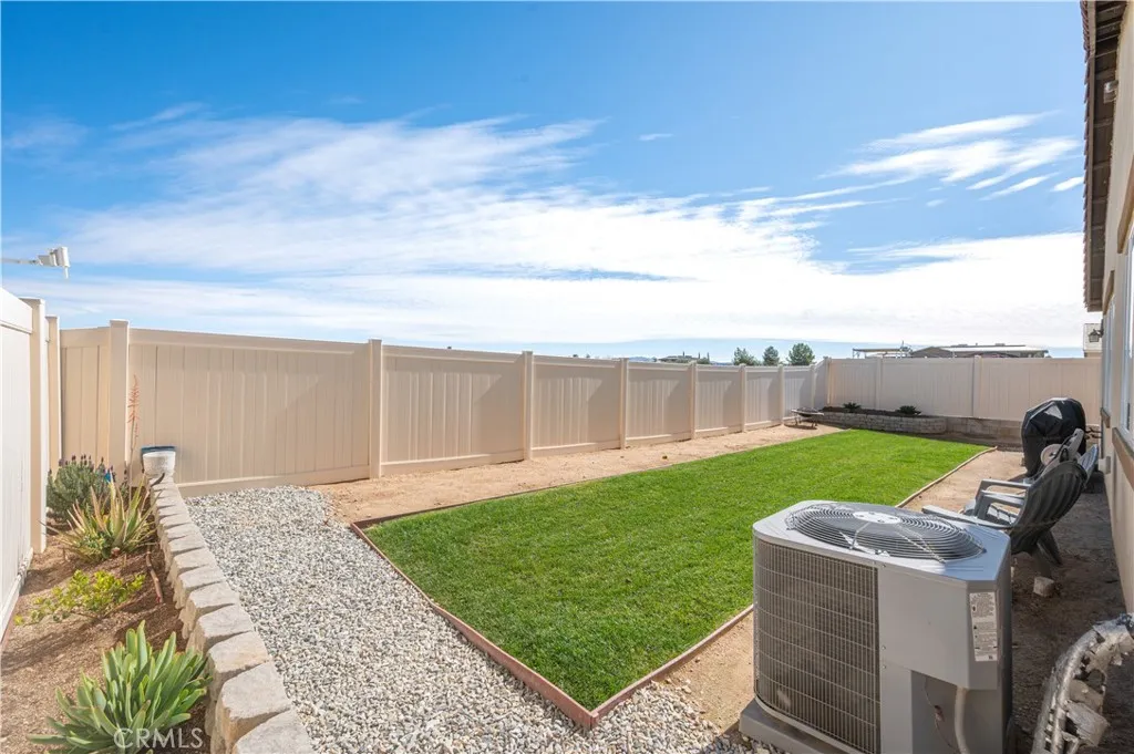 10657 Appaloosa, Hesperia, California 92345 home-pic-33