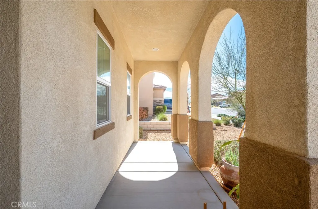 10657 Appaloosa, Hesperia, California 92345 home-pic-4