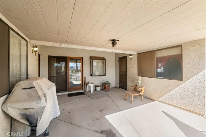 9925 Balsam, Hesperia, California 92345