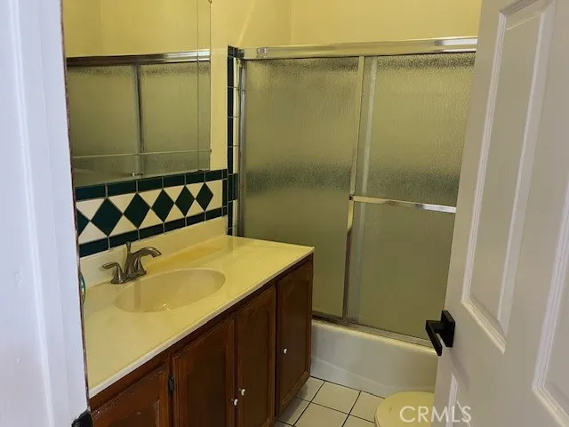 317 E 42nd Pl, Los Angeles, California 90011 home-pic-20