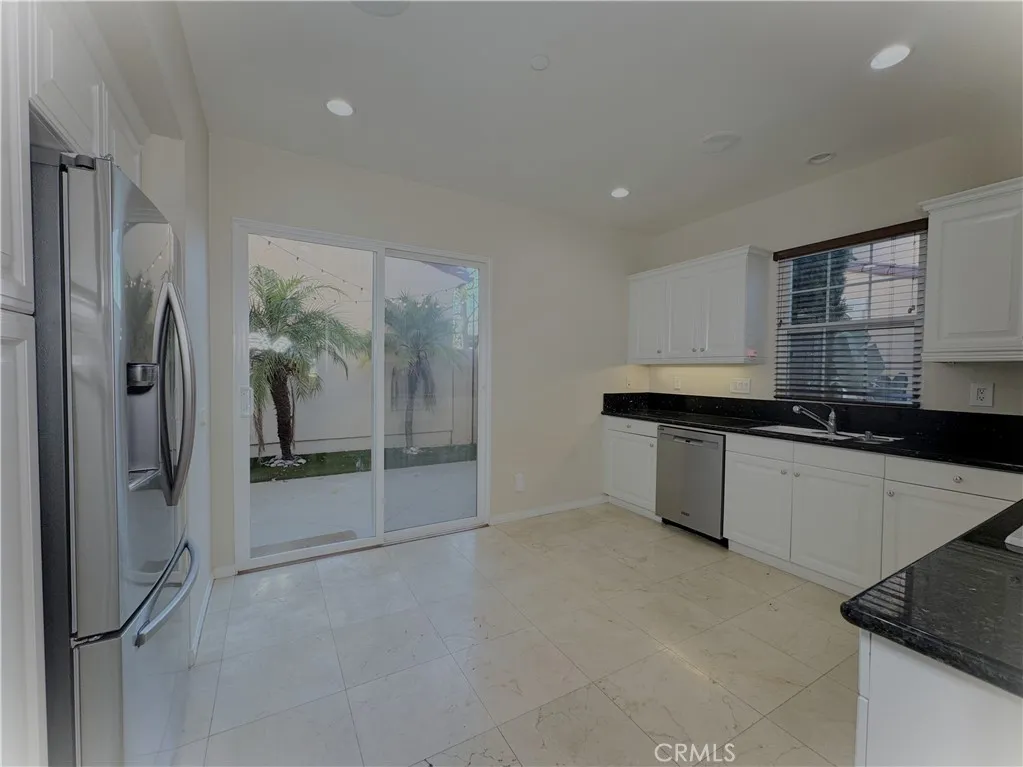 Kitchen to rear patio access