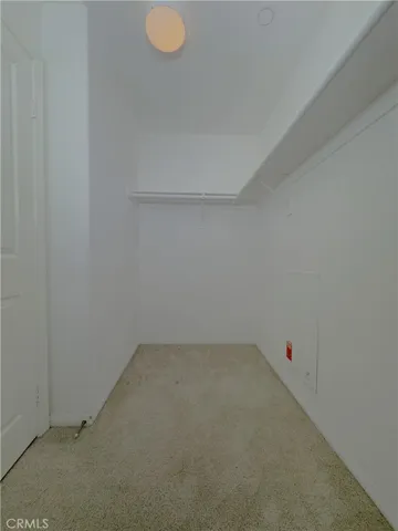 Walk-in closet / primary suite