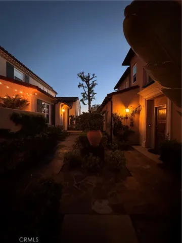 Common area / courtyard twilight