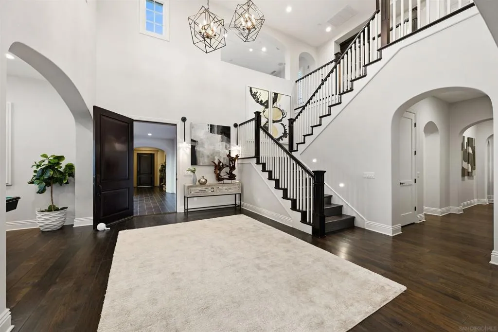 14849 Chesfield Ct, San Diego, California 92127 home-pic-6