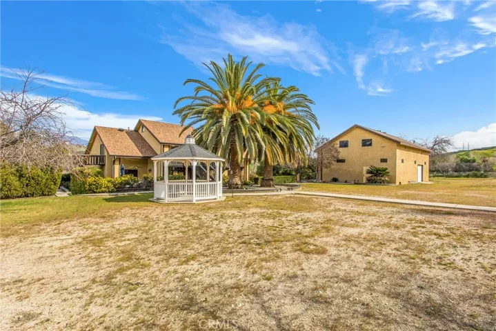28450 Live Oak Canyon Road, Redlands, California 92373