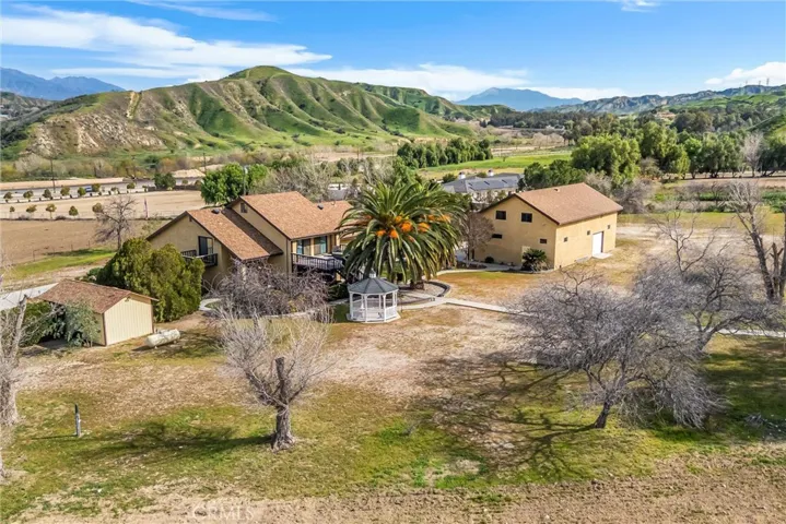 28450 Live Oak Canyon Road, Redlands, California 92373