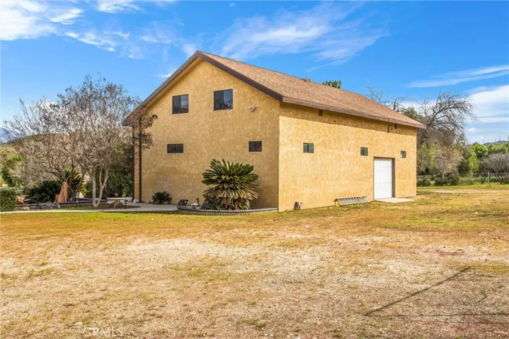 28450 Live Oak Canyon Road, Redlands, California 92373
