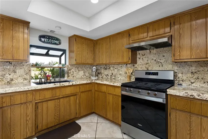 28450 Live Oak Canyon Road, Redlands, California 92373