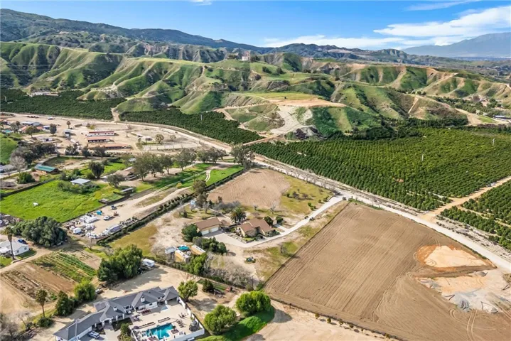 28450 Live Oak Canyon Road, Redlands, California 92373