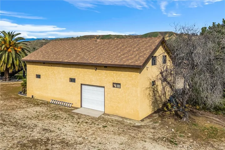 28450 Live Oak Canyon Road, Redlands, California 92373
