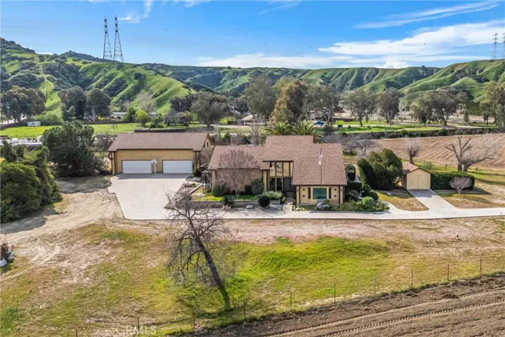28450 Live Oak Canyon Road, Redlands, California 92373