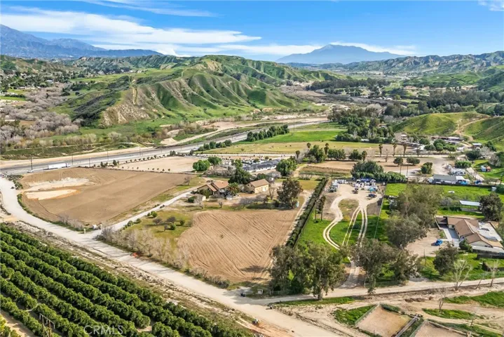 28450 Live Oak Canyon Road, Redlands, California 92373
