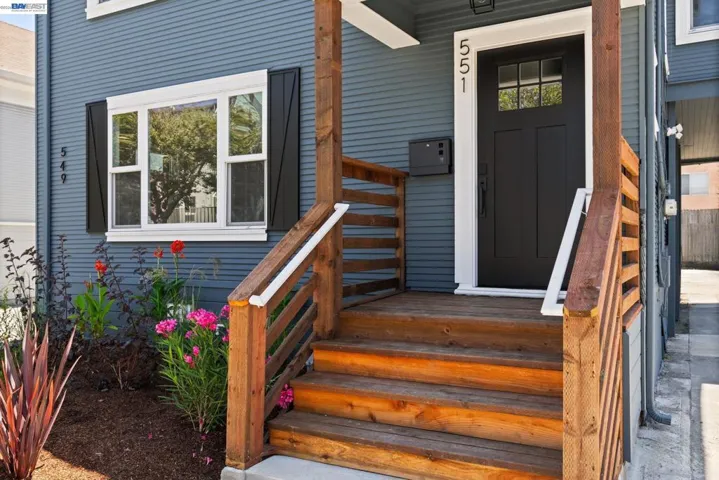 551 53rd St, Oakland, California 94609