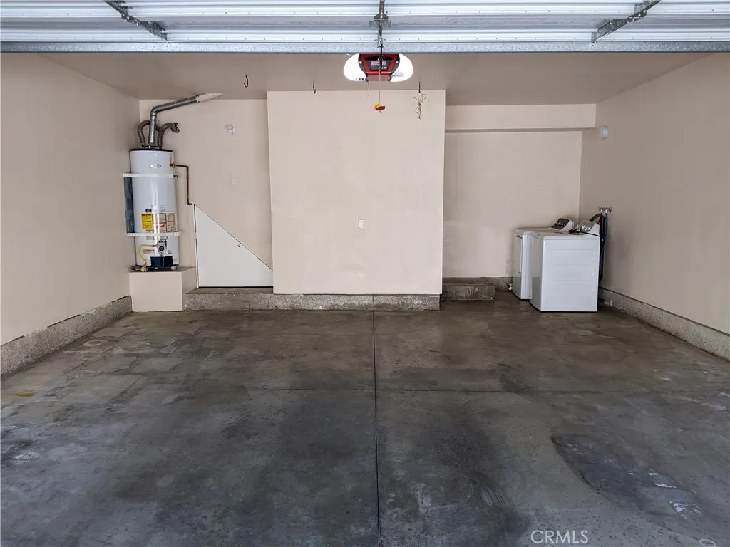 14726 Moon Crest, Chino Hills, California 91709 home-pic-16