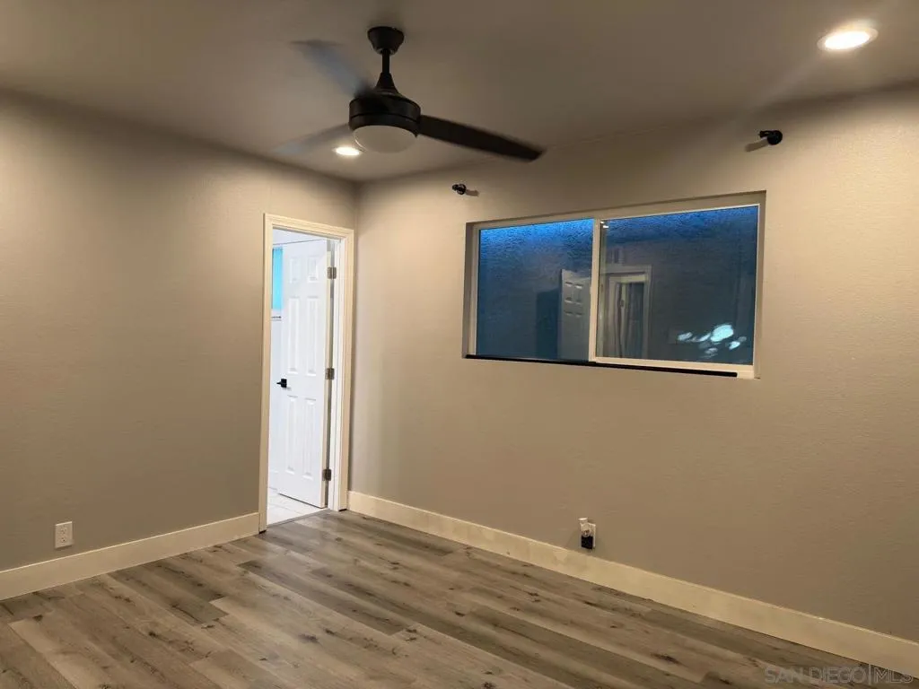3516 Las Vegas Dr, Oceanside, California 92054 home-pic-11