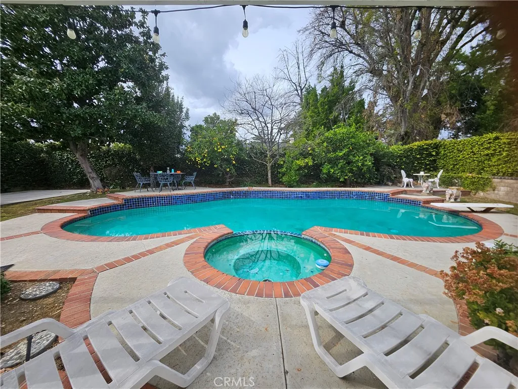 5735 Stonecrest, Agoura Hills, California 91301 home-pic-3