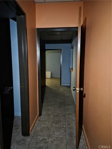 1st floor, Suite 100 hallway to Dr's room