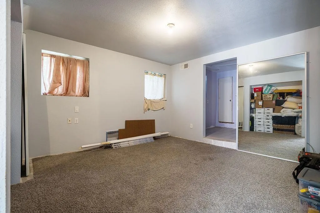 4788 Auburn Dr, San Diego, California 92105 home-pic-18