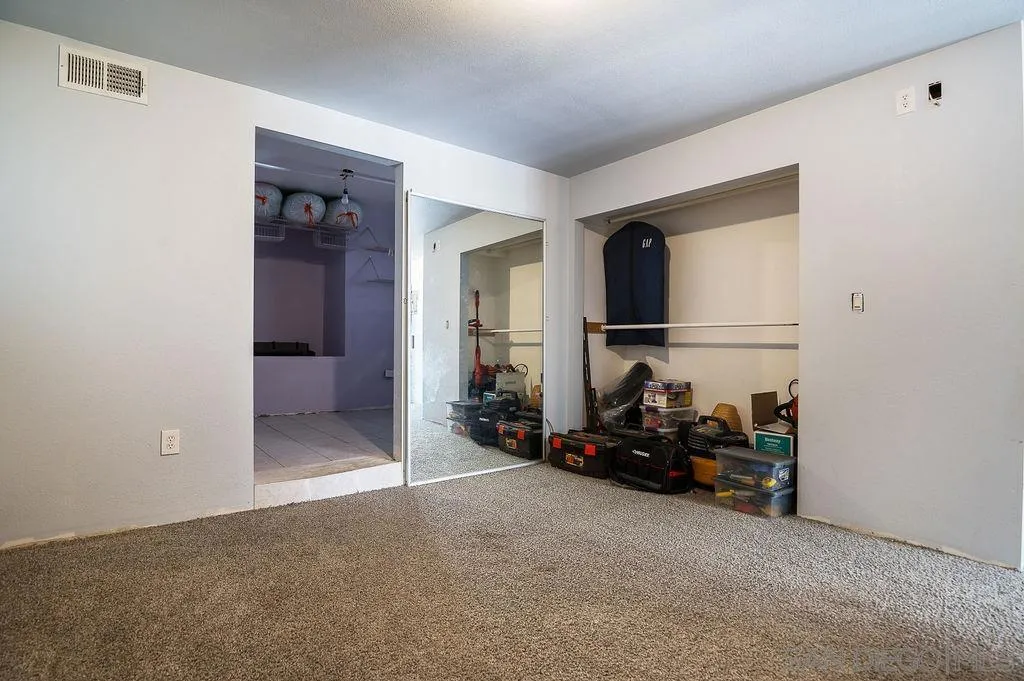 4788 Auburn Dr, San Diego, California 92105 home-pic-19