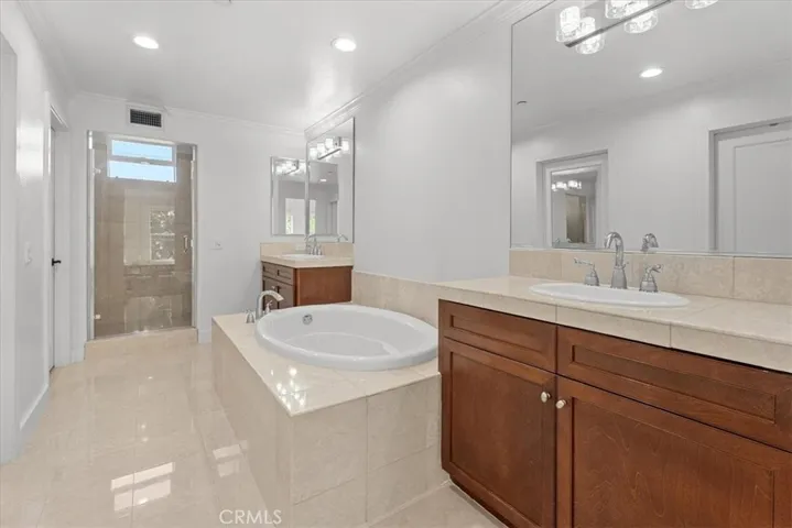 5801 Kiyot Way 7, Playa Vista, California 90094