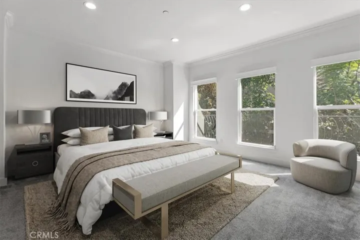 Primary bedroom - Virtually staged
