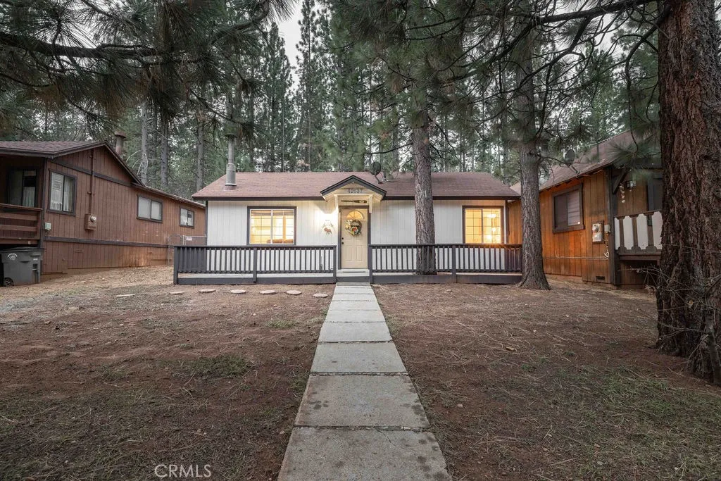 42637 La Placida, Big Bear Lake, California 92315 home-pic-25