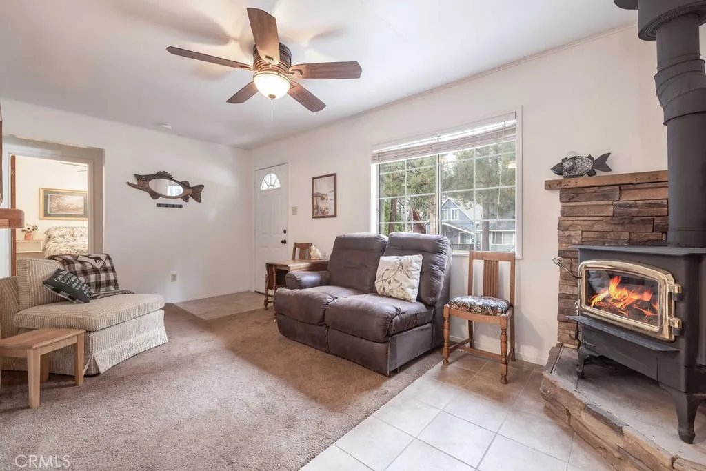 42637 La Placida, Big Bear Lake, California 92315 home-pic-3