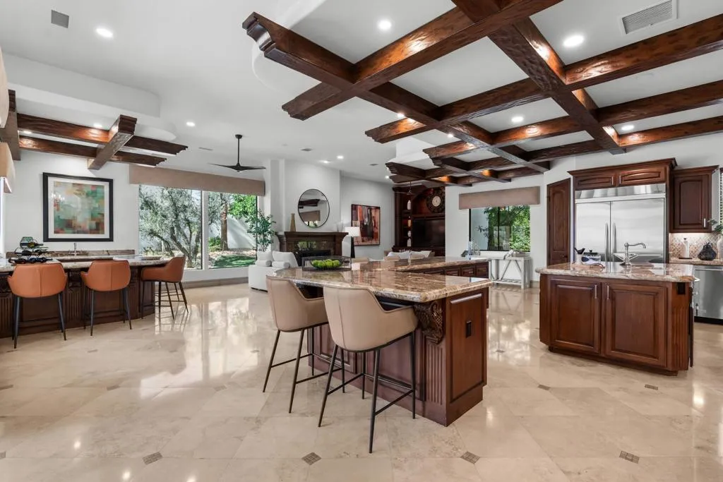 57945 S Valley Lane, La Quinta, California 92253 home-pic-15