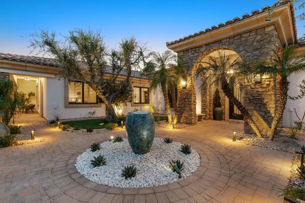 57945 S Valley Lane, La Quinta, California 92253 home-pic-4