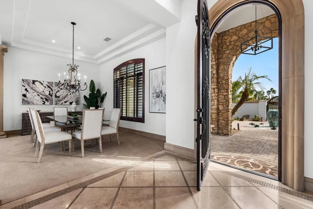 57945 S Valley Lane, La Quinta, California 92253 home-pic-7