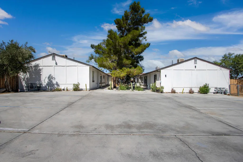 7382 Olympic Road, Joshua Tree, California 92252 home-pic-33