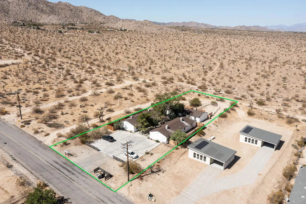 7382 Olympic Road, Joshua Tree, California 92252 home-pic-2