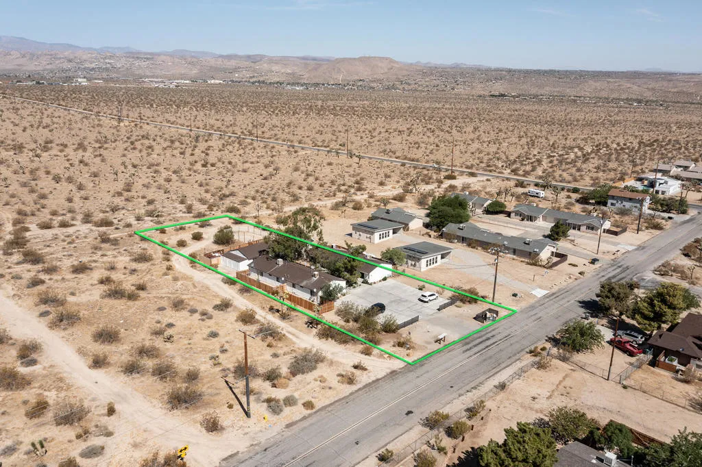 7382 Olympic Road, Joshua Tree, California 92252 home-pic-36