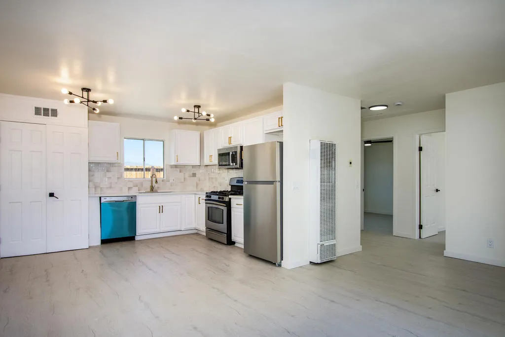 7382 Olympic Road, Joshua Tree, California 92252 home-pic-25
