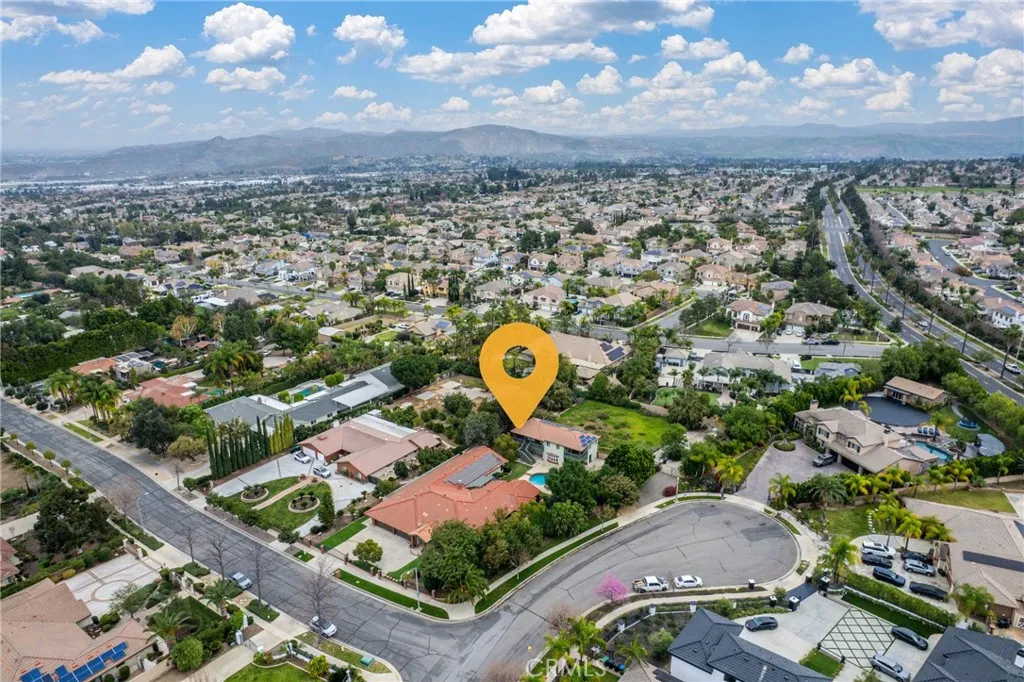3185 Sonrisa, Corona, California 92881 home-pic-73