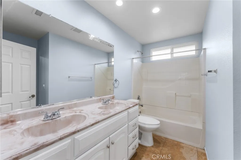 3185 Sonrisa, Corona, California 92881 home-pic-61
